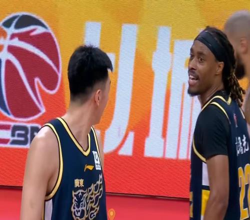 太適合廣東隊！CBA第一大外援正式曝光，曾打爆京滬廈！