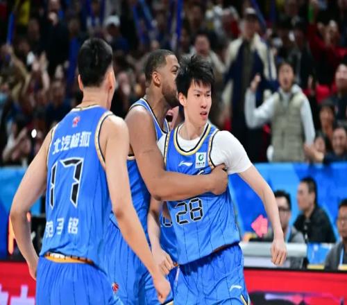 唏噓！一人投中救命三分仍不被許利民信任，出場時間與范子銘一樣