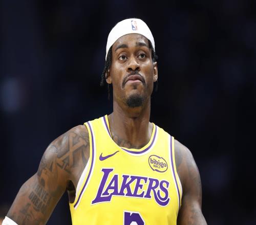 范德比爾特?cái)偱疲汉屠椎峡顺惩辏?6分鐘變19分鐘