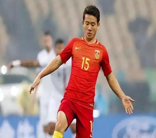 4輪僅替補出戰(zhàn)2次，昔日里皮愛徒慘遭蒙哥馬利冷落，淪為中超雞肋