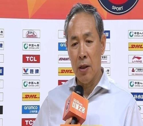 許利民：我們獲勝主要是心態(tài)好，大家都知道圍繞幾個(gè)重點(diǎn)球員去打