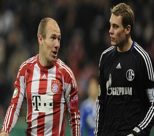 魯梅尼格：諾伊爾是近20年最重要引援他在浴室答應(yīng)加盟拜仁