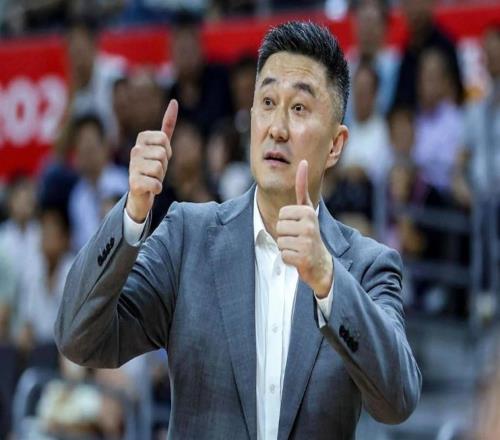 賽季結束后，廣東男籃9人合同到期，誰會留下誰會離開