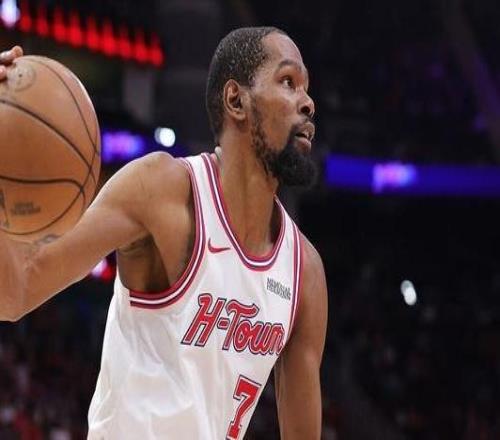 杜蘭特：我告訴伊森多把注意力放在自己身上他是個非常好的隊友