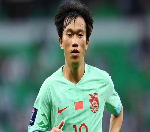 4輪0首發(fā)900萬(wàn)國(guó)腳悍將慘遭斯帥冷落淪為雞肋凸顯申花用人敗筆