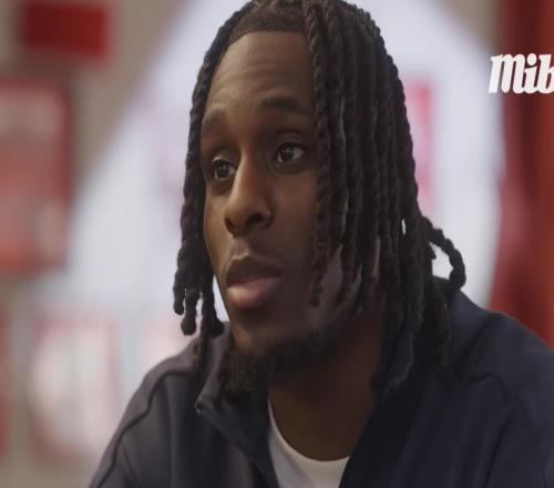 弗林蓬：我會把動漫里的東西融入到足球中，最愛《火影忍者》