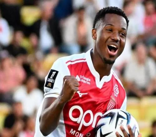 17歲8000萬歐，22歲只剩500萬歐，23歲重生打破個(gè)人單賽季進(jìn)球數(shù)