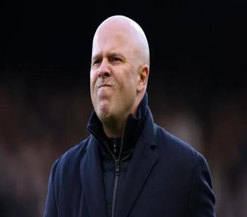 斯洛特：一個(gè)周期總會(huì)結(jié)束，或許上賽季奪冠推遲了這一周期