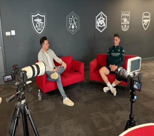 哲凱：阿爾特塔每天都在努力提升我們，我每天都能學(xué)到很多