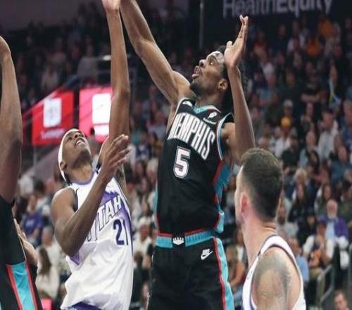 聯(lián)盟歷史首次！姆本、康查爾、馬沙克同場砍下三雙