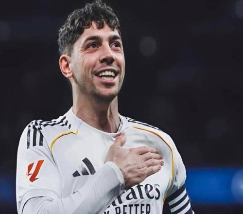 隨著皇馬11爆冷+羅馬30!西甲意甲最新積分榜巴薩國(guó)米奪冠在望