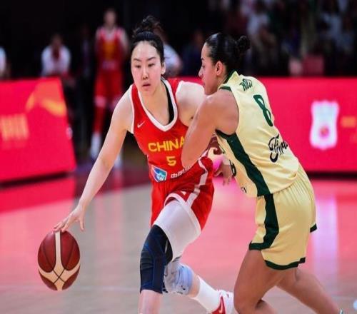 兩次重傷后，她站上MVP領獎臺