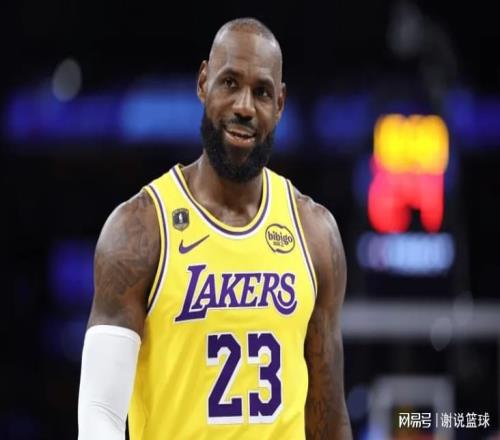 常規(guī)賽收官戰(zhàn)多支球隊(duì)或放水，湖人想落敗都難，火箭馬刺盡遣替補(bǔ)