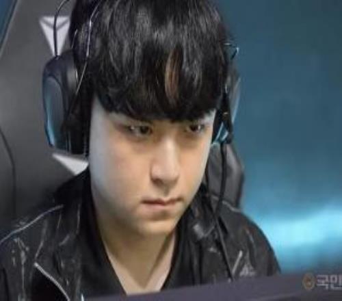 ShowMaker：贏GEN是我必須要克服解決的宿命，S賽奪冠時好像都沒這么開心