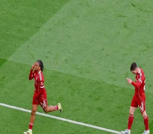 恩古莫哈：教練和所有隊(duì)友都信任我，我只需要繼續(xù)努力