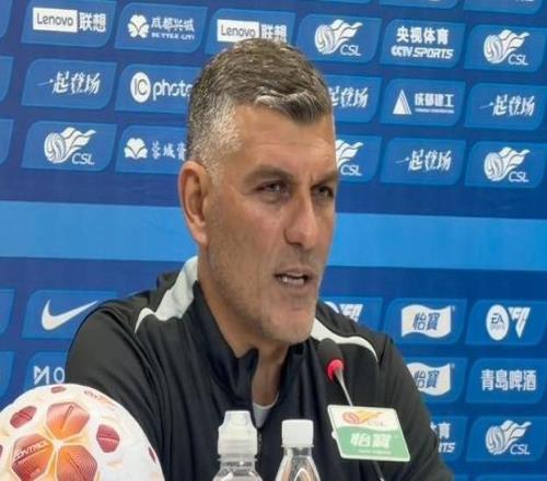 阿洛伊西：這是場很棒的比賽，很高興韋世豪很好地控制了自己