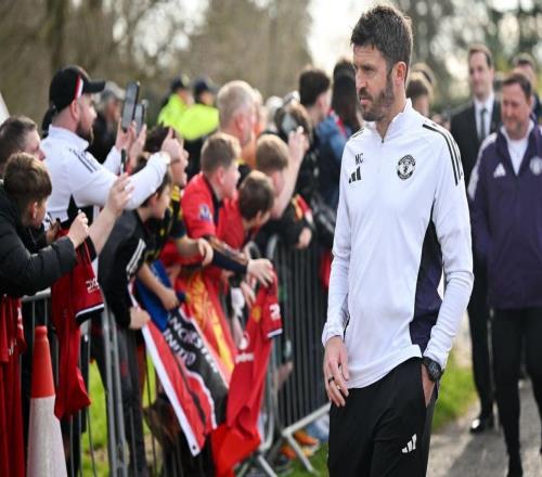 馬奎爾放話：夏窗引援比選帥更重要，曼聯(lián)內(nèi)部已達(dá)成共識(shí)