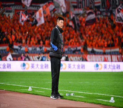 李國(guó)旭帶領(lǐng)英博三連勝！之前喊他下課的球迷，或該給這位少帥道歉