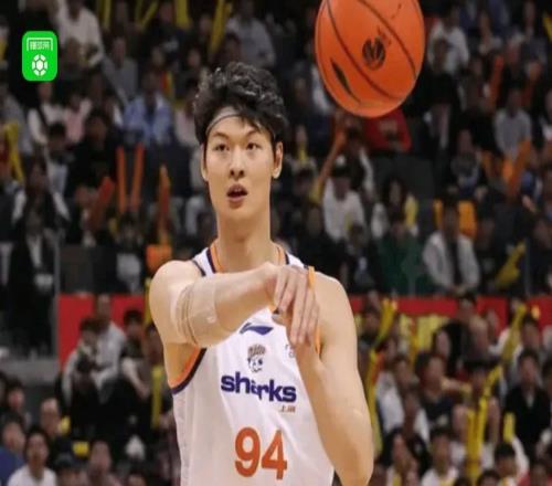 上海8883北京豪取19連勝，王哲林24+17，周琦12+8，弗格36分