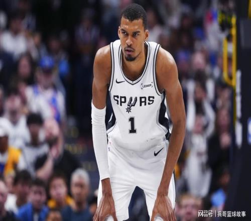 只用26分13秒就砍下40分13板5助，文班能終結NBA的群雄逐鹿時代嗎