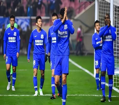 他在申花復(fù)出后一球未進(jìn)，如今卻依然被球迷追捧，人氣居高不下