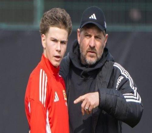 16歲03天，柏林聯(lián)合邊鋒格特成為德甲歷史第二年輕出場球員