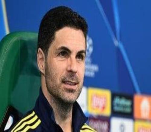 阿爾特塔把錄像看了兩遍，發(fā)現(xiàn)球員在"自殺式防守"