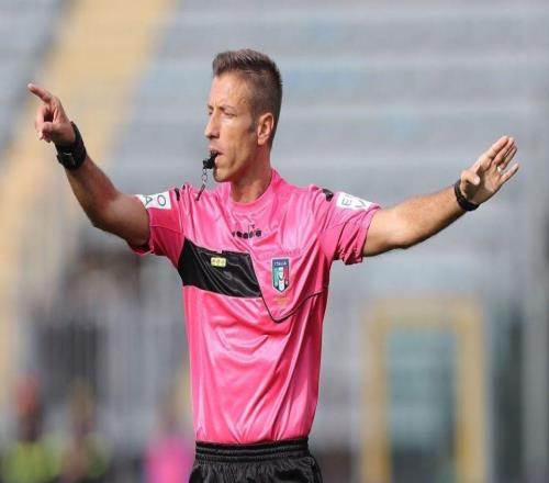 前意甲名哨炮轟當(dāng)值主裁：87分鐘這球，VAR看了個(gè)寂寞