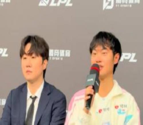 沒能盡興！Knight談對(duì)位xiaohu：整體打下來都沒什么壓力吧