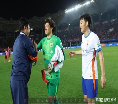 青春破咒！山東泰山隊(duì)終于走出陰霾，新老交替才是正道