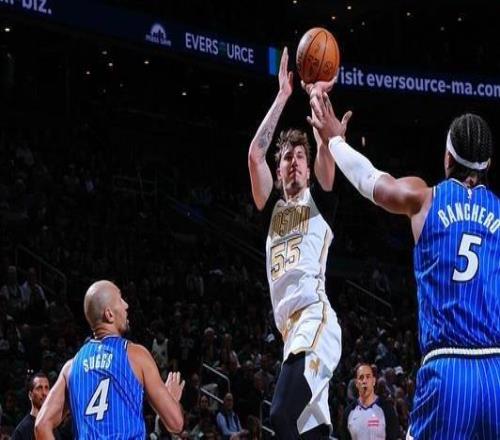 謝爾曼新高30分班凱羅23+10+11綠軍終結(jié)魔術(shù)五連勝