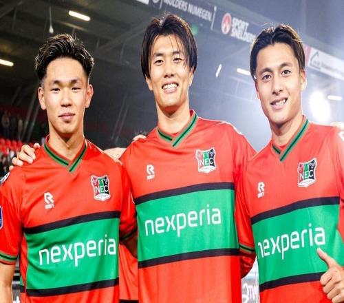 鹽貝健人:小川航基和佐野航大一直開玩笑說我要降級(jí)去踢德乙