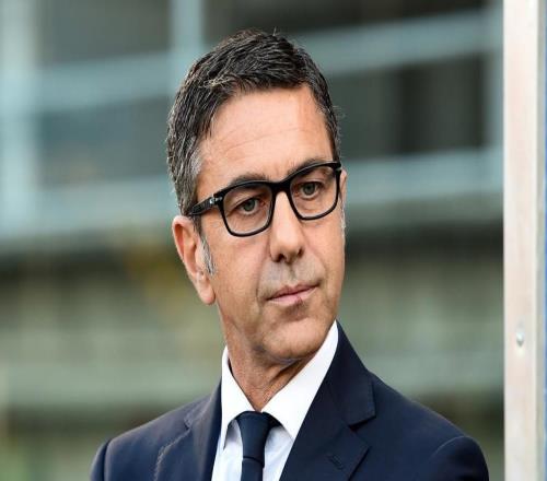 科斯塔庫塔：朗格萊兩個丟球失誤巨大，巴薩開場就像12打10