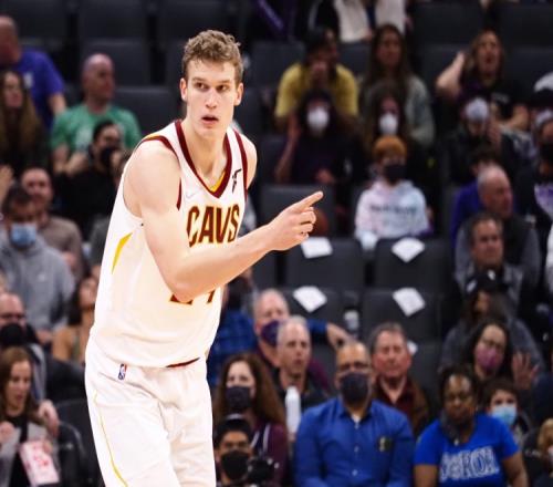 四年磨礪終得回報開拓者終于闖入季后賽今年首輪簽要獻給公牛_NBA直播