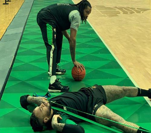 遼籃官宣！大莫調(diào)侃+祝福，俞澤辰辟謠，烏戈兩手抓,小龍生日快樂