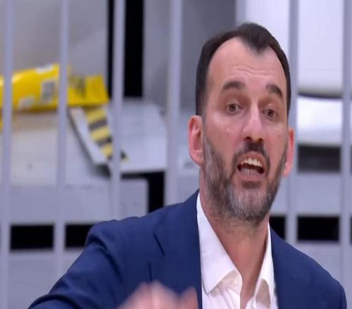 確認(rèn)不打了！杜鋒下課倒計(jì)時(shí)，歐洲名帥出任廣東新主教練