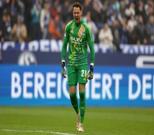 替補(bǔ)門將首秀5撲救：安德萊赫特的門將戰(zhàn)爭(zhēng)才剛開始