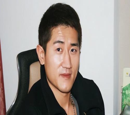 身高只有1米76，卻連續(xù)三年成CBA助攻王，如今定居廈門成人生贏家