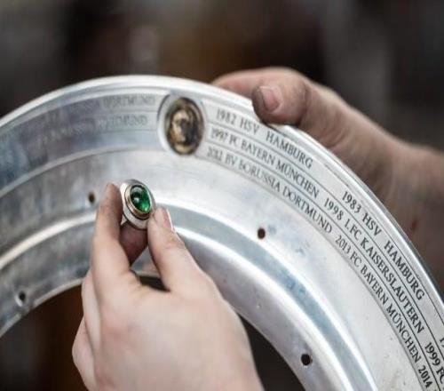 官方：德甲沙拉盤將再次擴(kuò)容，以便容納更多冠軍名字