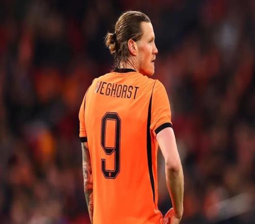 沙爾克盯上33歲韋霍斯特：免費簽老將成保級隊新公式