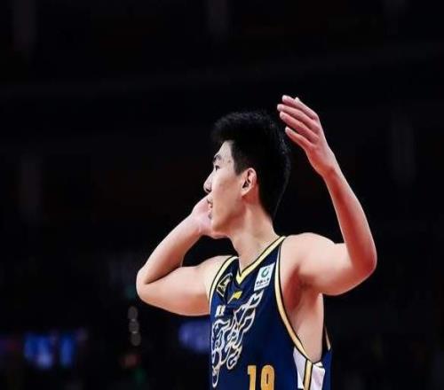 5支NBA隊邀請！2米26中鋒狠狠打臉杜鋒，可效仿林葳，或名利雙收