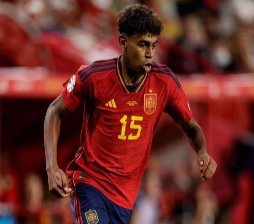 18歲11球！姆巴佩的紀(jì)錄被他撕了，巴薩卻哭了