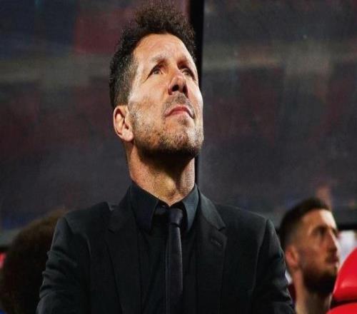 【現(xiàn)場(chǎng)】誰(shuí)還喊匪帥下課大都會(huì)重新響起西蒙尼之歌