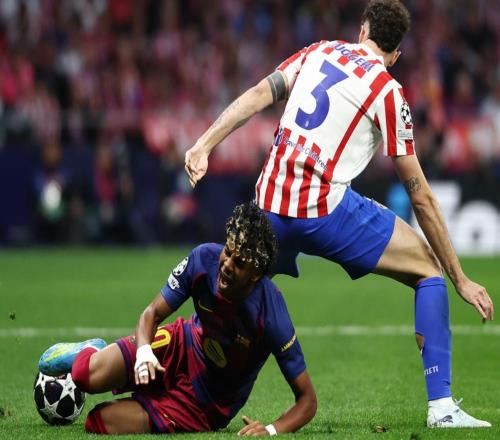 21！紅牌！巴薩慘遭淘汰：歐冠出局，馬競(jìng)挺進(jìn)4強(qiáng)，亞馬爾進(jìn)球