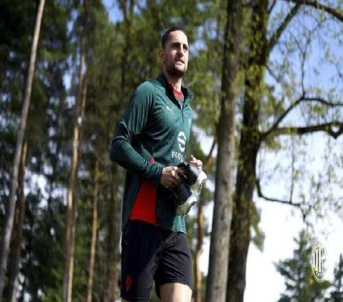 進球網丨拉比奧與米蘭的表現常常并行