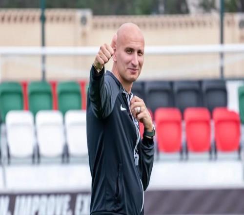 太陽報：利物浦舊將謝爾維已經(jīng)退役，接手阿聯(lián)酋阿拉伯獵鷹隊