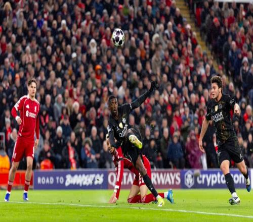 歐冠巔峰對(duì)決主客場(chǎng)20雙殺12.1億豪門(mén)連續(xù)兩年淘汰死敵晉級(jí)4強(qiáng)