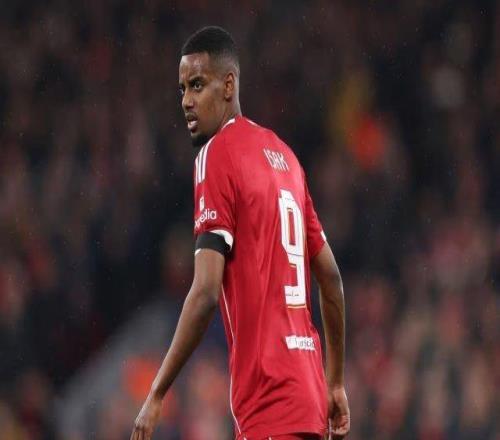 伊薩克首發(fā)夢游，斯洛特遭痛批