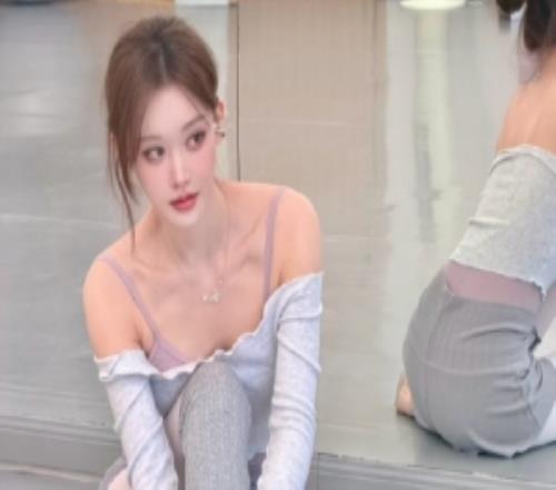 55開前女友UU分享照片：旋轉跳躍我閉著眼