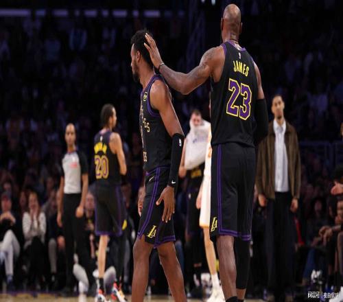 詹皇走心發(fā)言：和布朗尼打季后賽，比奪冠更珍貴